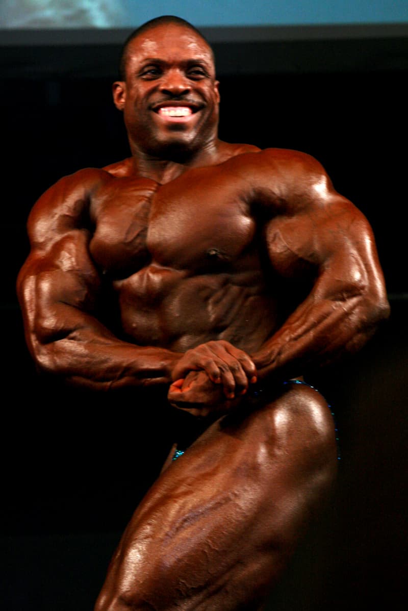 Melvin Anthony competing in Open division - Professional bodybuilding photo 1 of 1