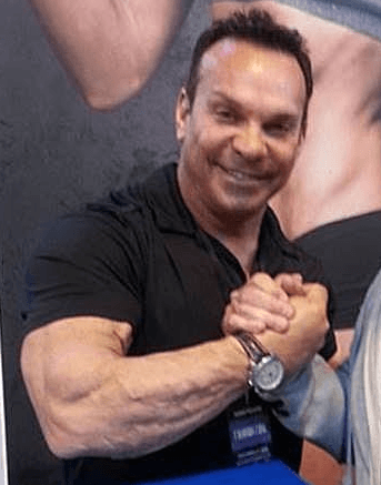 Rich Gaspari competing in Open division - Professional bodybuilding photo 1 of 1